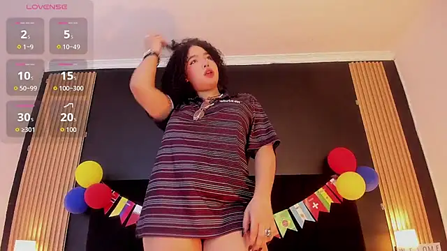 lunadoll18 online show from July 12, 4:24 am