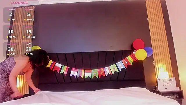 lunadoll18 online show from July 11, 4:23 am