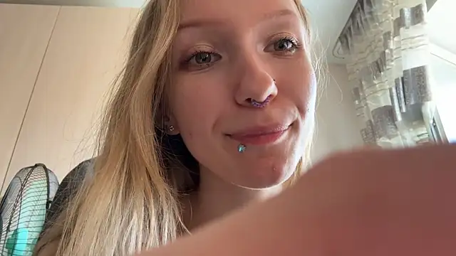 BivalentFalloff online show from July 26, 7:38 am