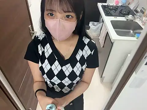 ohuton love online show from July 7, 9:24 am