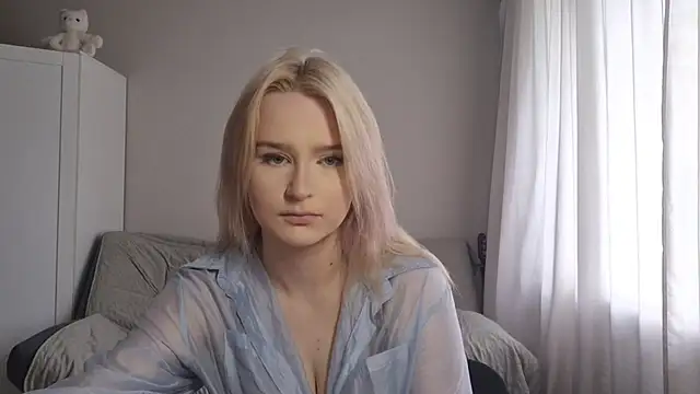 BloomMoon online show from July 20, 12:51 pm