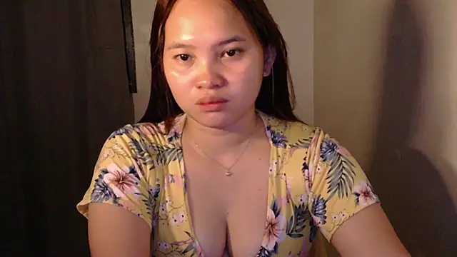 Fhwilloughbyxx online show from July 27, 2:47 pm