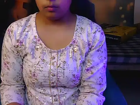 miss-riya19 online show from June 29, 11:32 am