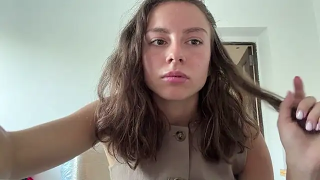 Monicaqte online show from August 3, 4:34 pm