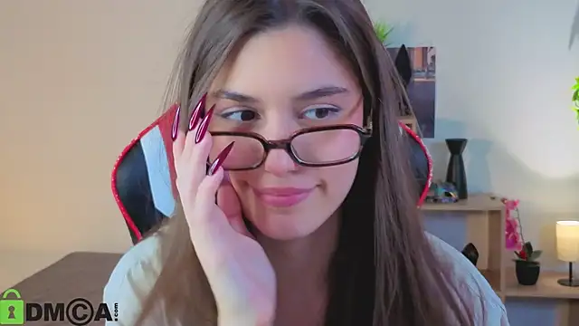 Arianaaallens  online show from June 22, 10:18 pm