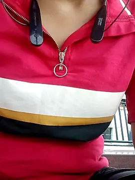 horny couple- online show from July 15, 5:23 am