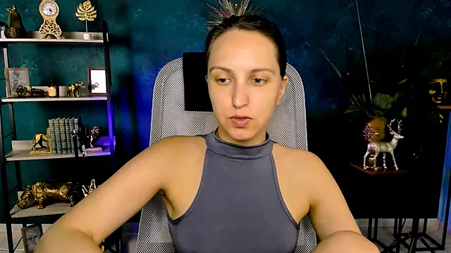 ErinWise online show from August 9, 8:29 am