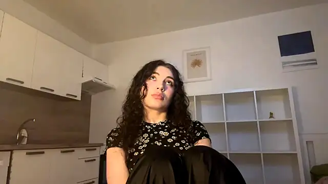 runawyin online show from July 14, 6:23 pm