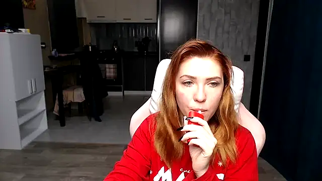 Reginasmilee online show from October 11, 11:29 pm