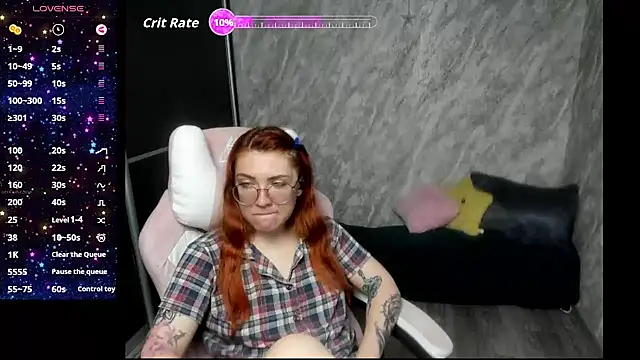 Reginasmilee online show from May 20, 1:57 am