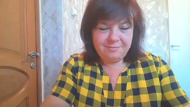 HannahAna39 online show from August 1, 1:46 pm