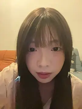 YY-1-1-1 online show from August 5, 2:01 pm