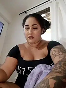 Valentina Tilly online show from July 16, 3:49 pm
