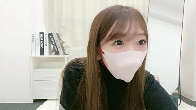 miuchan v online show from July 8, 7:21 am