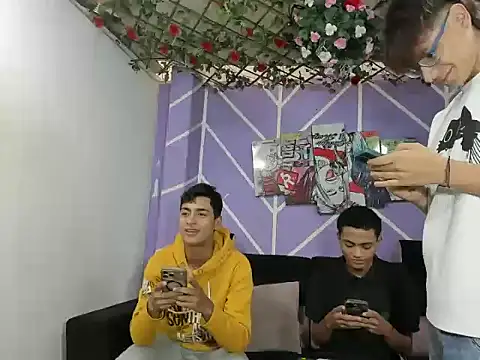 Brayan HOT 69 online show from June 25, 7:04 pm
