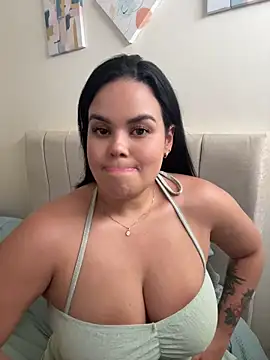 AliceStarshine online show from May 16, 6:07 pm