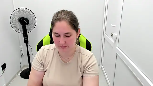 LunaVenom online show from July 14, 7:13 am