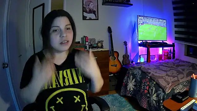 Allis Wonderland online show from July 12, 3:18 am
