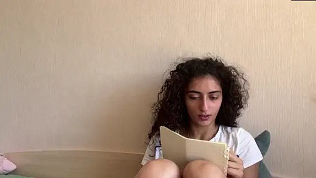 ShantiLeavitt online show from July 19, 7:21 am