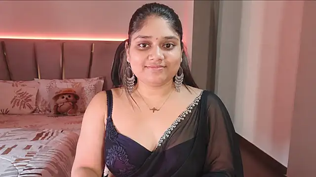 Varsha-ji765 online show from July 11, 6:19 pm