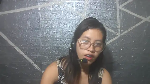 RaquelLeibfried online show from July 17, 1:21 am