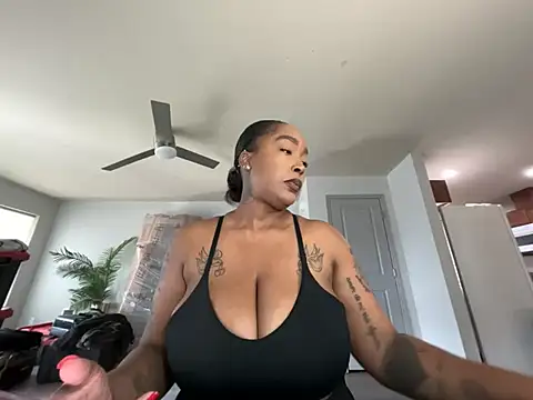 BiaLovelyBunny online show from July 28, 9:14 pm