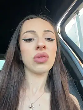 MoonLinaa online show from July 19, 1:57 pm