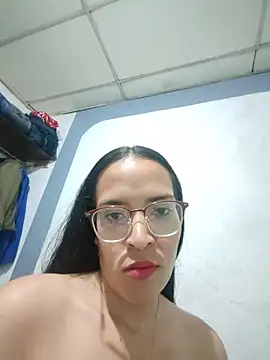 KatalinaF online show from August 10, 3:32 am