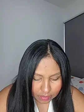 Sasha-rodriguez online show from July 25, 9:11 pm
