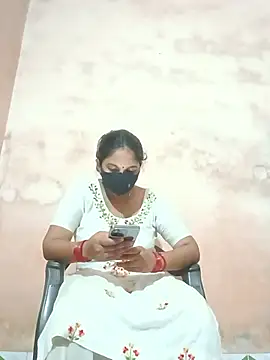 Priyanka hot88 online show from July 23, 6:27 pm