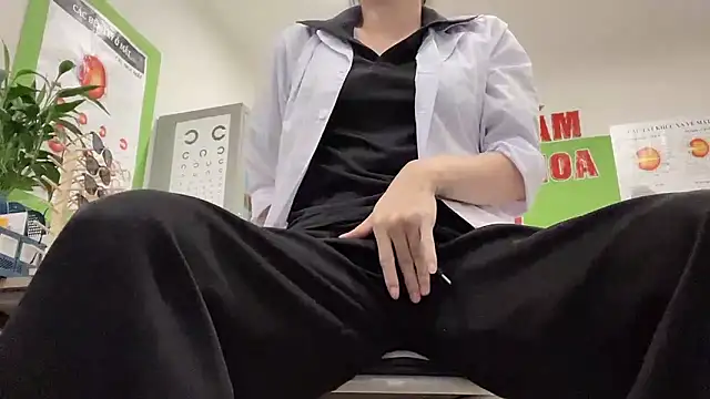Sayuri Satou online show from May 21, 3:04 am