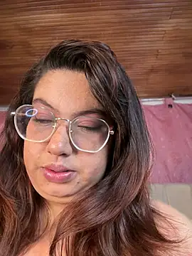 shantelle   online show from July 24, 7:33 pm