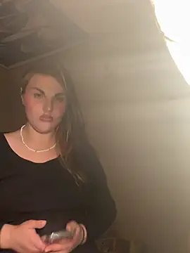 lulbabbby online show from August 8, 3:58 am