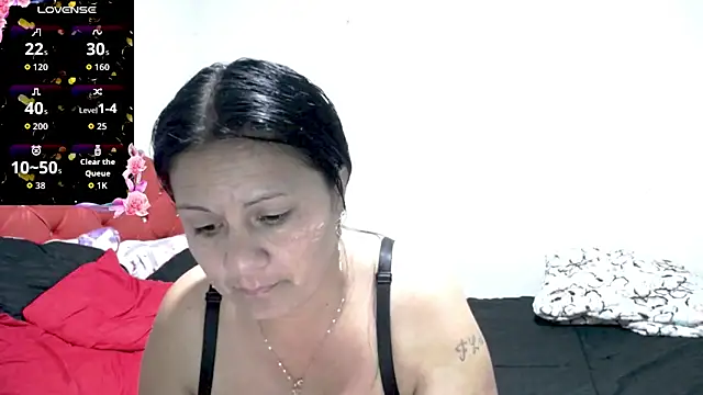 sexy jhoan88 online show from May 12, 8:04 pm