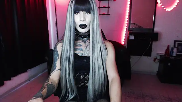 april simons2 online show from February 28, 10:42 pm