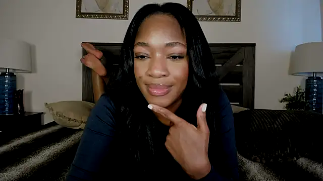 nicolesolace online show from May 9, 9:17 pm