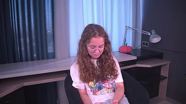 JodySuga online show from August 4, 2:39 am