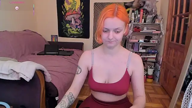 FoxFlame online show from August 7, 2:35 pm