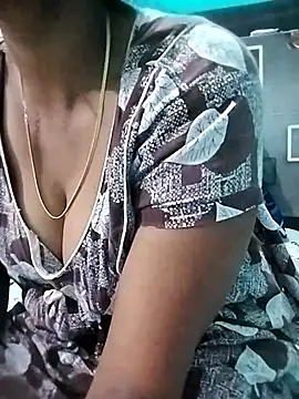 Lovely-Deepa online show from August 6, 4:58 pm