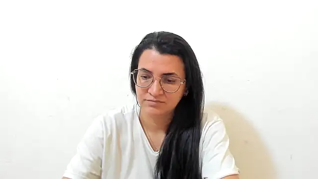 MARILYN GARCIA online show from November 10, 5:08 pm