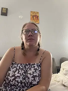 princess1688 online show from August 7, 7:37 am