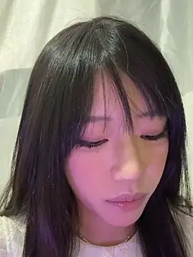 Squirrelqq online show from August 5, 3:35 am
