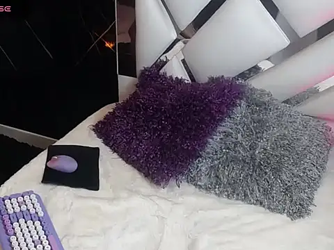antho nella1 online show from August 6, 11:50 am