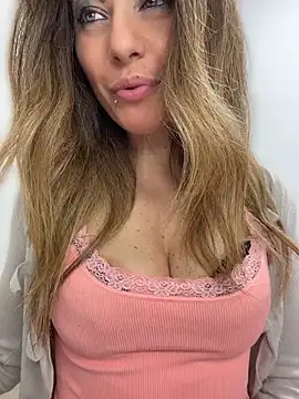 sexylenia online show from May 1, 10:57 pm