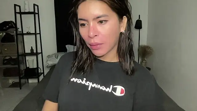 your bianca69 online show from May 1, 1:09 am