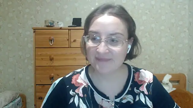 Smart Rose online show from March 4, 10:16 pm