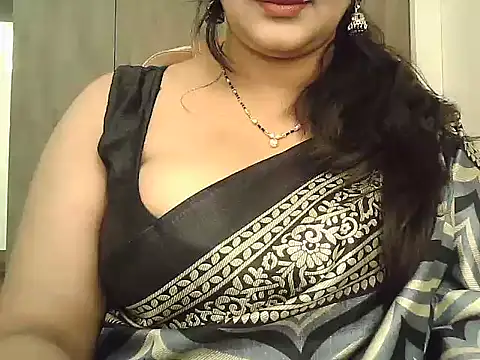 Spandana Sweety online show from February 21, 6:14 am