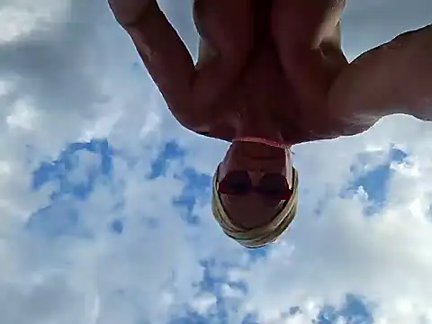MucMilf59 online show from May 13, 6:02 pm