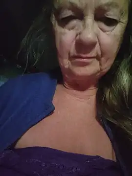 MucMilf59 online show from May 19, 5:25 am