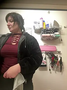 Jade Cartier online show from January 10, 8:13 pm